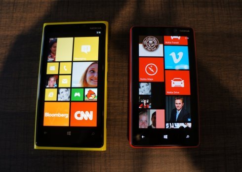 Nokia Lumia 920と820