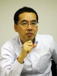 公認会計士の岩谷誠治氏