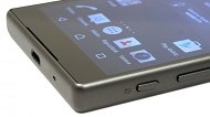 Xperia Z5 Compactの角のデザイン
