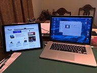外部モニターとして使用中
