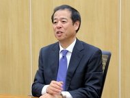 溝口泰雄氏