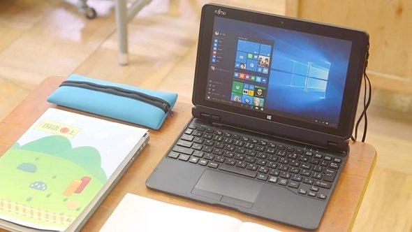 ARROWS Tab Q506/ME