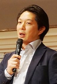杉本医師