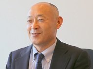 長谷川純一氏