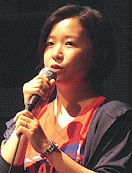 伊藤氏
