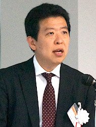 能城氏