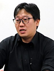伊藤氏