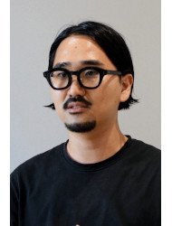 小村氏